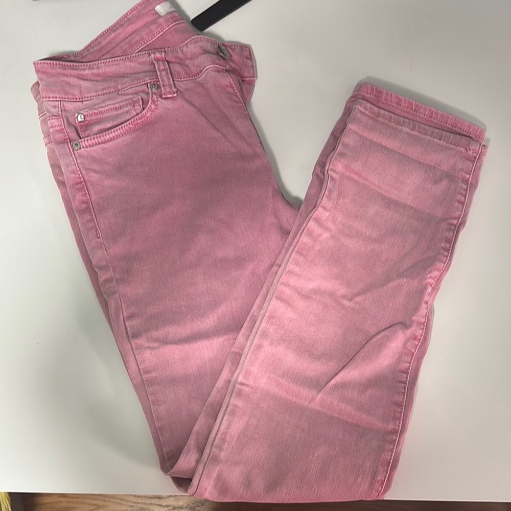Else Pink Skinny Jeans Fashion-Forward Style